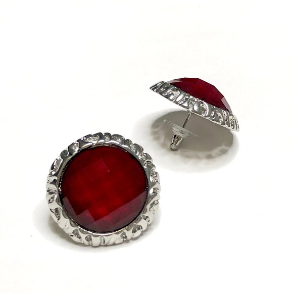 1" Rozette Red Velvet Resin Stud Earrings - Picture 1 of 7